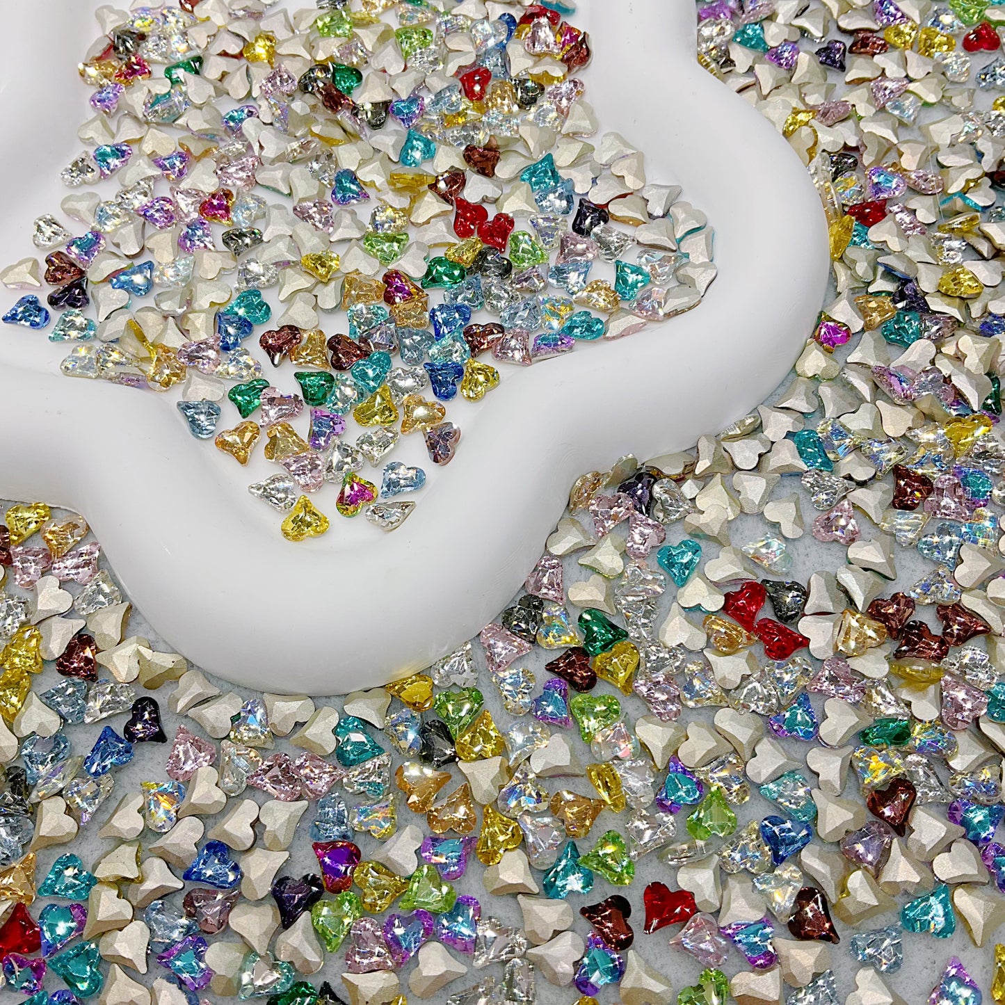 8*9mm Sweet Heart Mixed Colors Pointed Back Nail Glass Rhinestone